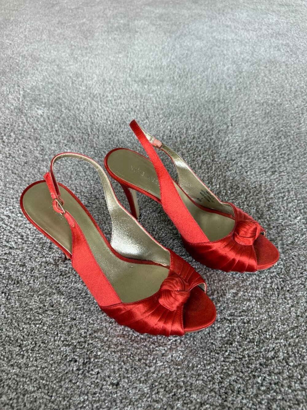 Nine West Orange Satin Peep Toe Slingback Heels Size 6.5